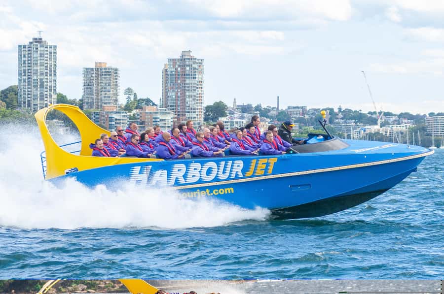 Sydney: 30-Minute Jet Boat Ride from Darling Harbour - Sydney Harbour views: Opera House and Bridge from ground level