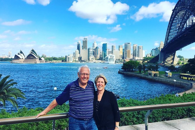 Sydney 6 Hour Private Tour - Sydney Opera House: close enough for photos, guided enough for context