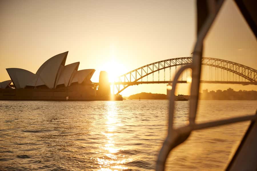 Sydney: Big Bus Panoramic Night Tour by Open-Top Bus - Mrs Macquarie’s Chair photo stop: short time, great payoff