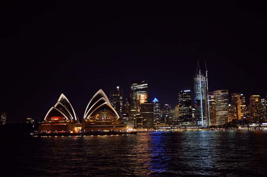 Sydney: Big Bus Panoramic Night Tour by Open-Top Bus - Milsons Point photo stop: skyline without the scramble