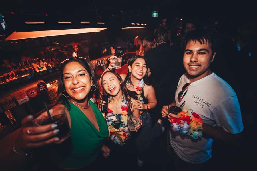Sydney: Big Night Out Pub Crawl with Local Party Hosts - The vibe: party-night organization, not a history crawl