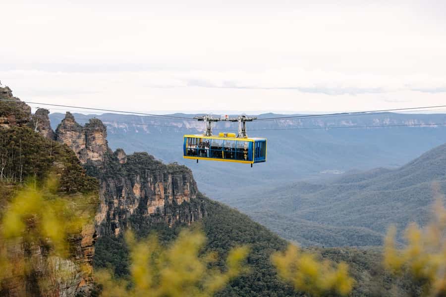 Sydney: Blue Mountains Scenic World, Wildlife Park and Lunch - The ride and quick viewpoints that set up the Blue Mountains magic