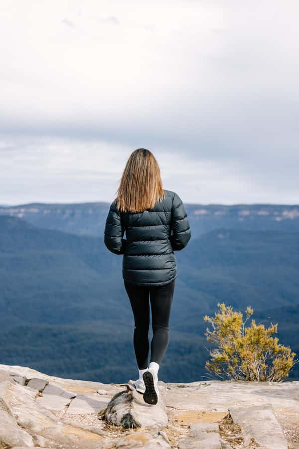 Sydney: Blue Mountains Scenic World, Wildlife Park and Lunch - Echo Point and the Three Sisters: a viewpoint with story