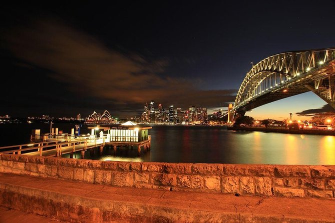 Sydney: Book A Local Host - Opera House and Botanic Gardens: the classic intro with optional focus
