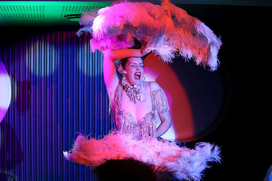 Sydney: Cabaret Dinner Show at the Honeycomb Club - Key Highlights Worth Clearing Your Calendar For