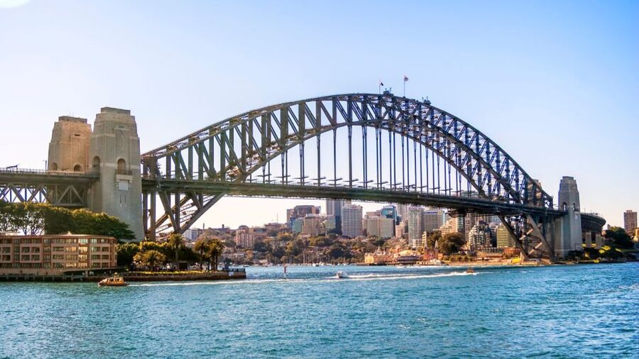 Sydney: City and Bondi Beach Private Luxury Half-Day Tour - Bondi Beach: the postcard part, done with breathing room