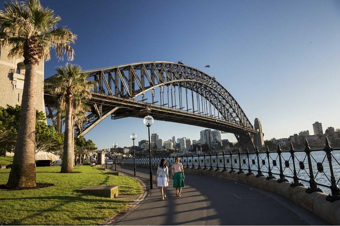 Sydney City Highlights & Hidden Gems: Private or Small Group Tour - Observatory Views, Milsons Point, and the North Sydney Picture Window