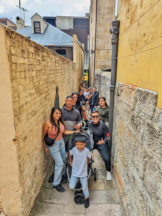 Sydney: City & The Rocks 3.5-Hour Walking Tour with a Drink - Who should book this Sydney City & The Rocks walking tour