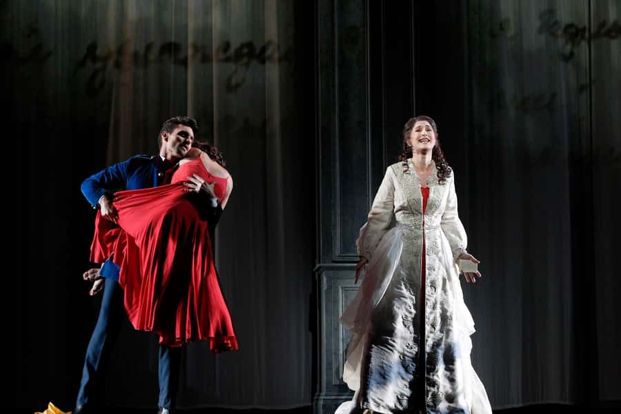 Sydney: Eugene Onegin at Sydney Opera House - Price and value: is $98 worth an iconic Sydney night?