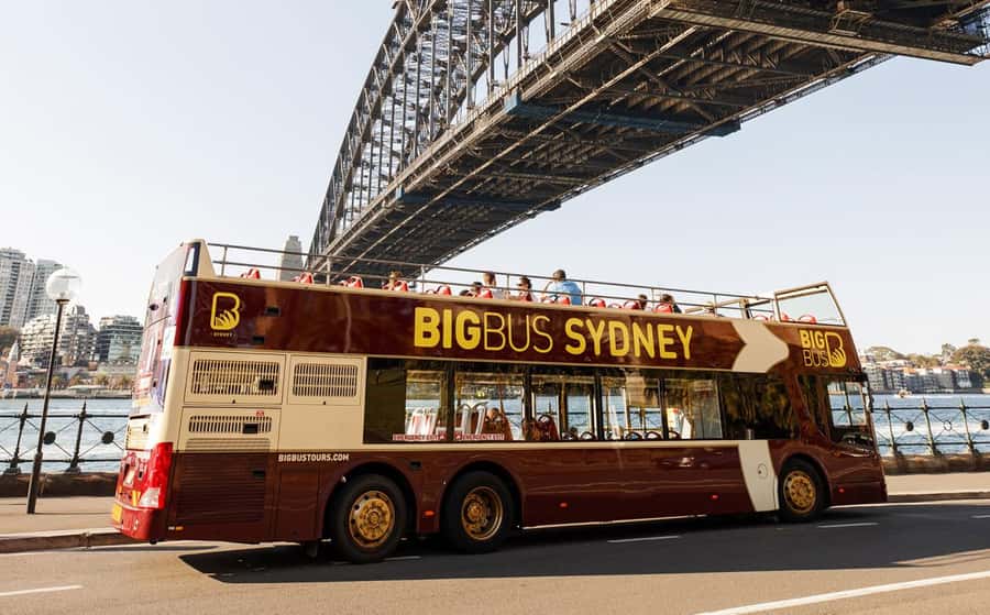 Sydney: Flexi Pass - Pick 3, 5 or 7 Experiences - Harbour-time in multiple formats: buses, Captain Cook cruises, and jet boats