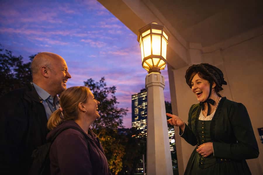 SYDNEY : Ghosts, Grog & The Rocks: Haunted Pubs &Cellar Tour - Haunted pub stop: the ghostly pianist and a death-dealing vibe
