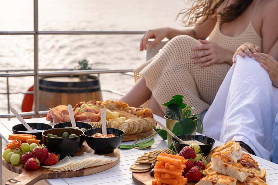 Sydney: Golden Glow Sunset Harbour Cruise with 1 Drink - Step Aboard Heaven: The Catamaran Setup That Makes Sunset Easy