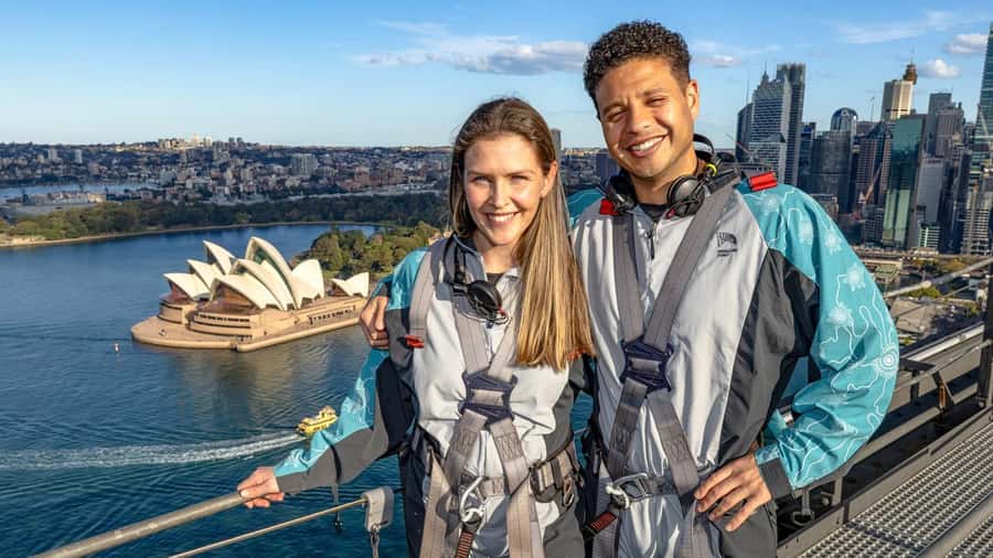 Sydney: Guided Daytime Summit Climb of Sydney Harbour Bridge - Small-group energy: up to 14 climbers and one Climb Leader