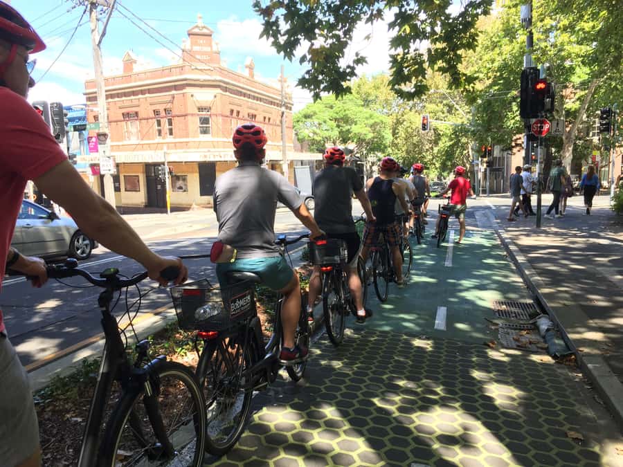 Sydney: Guided Harbour E-Bike Tour - Meeting at Chard Stairs in Darlinghurst: where your ride begins