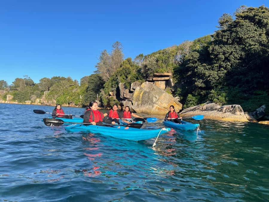 Sydney: Guided Kayak Tour of Manly Cove Beaches - Timing and pace: 150 minutes that don’t feel rushed