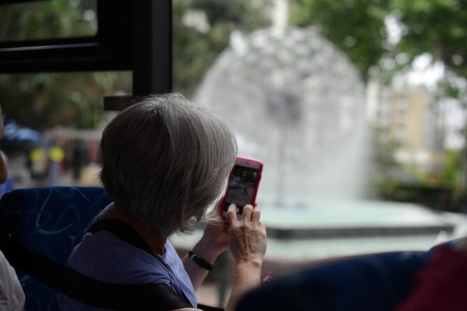Sydney Guided Sightseeing Bus Tour - The Domain, Botanic Garden area, and the classic Mrs Macquarie views