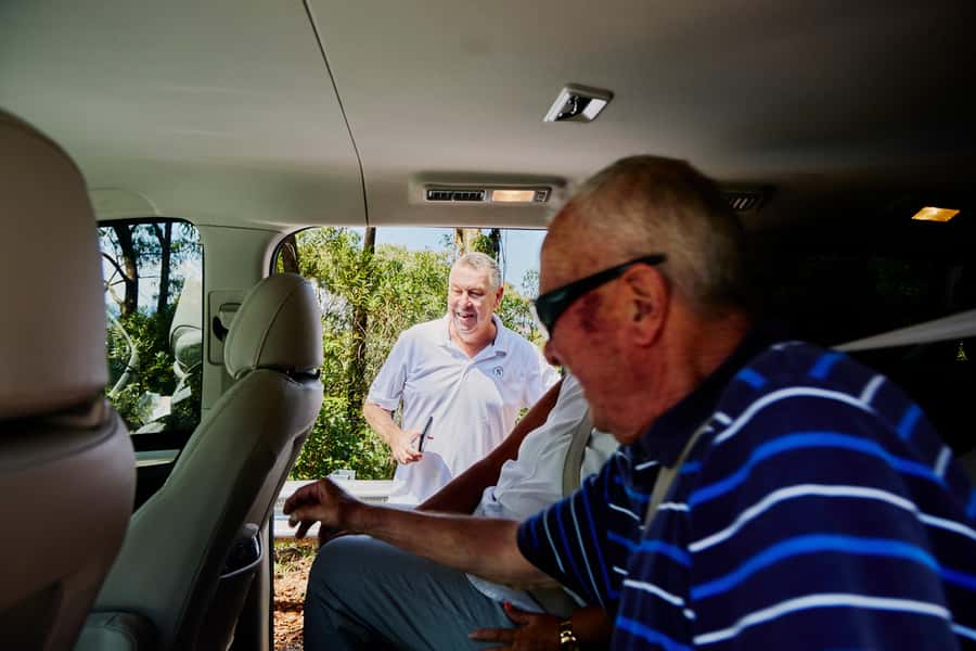 Sydney: Half-Day Private Tour of Sydney's Northern Beaches - A private driver and guide: why this day feels easier than bus hopping
