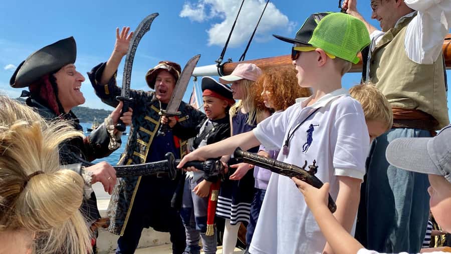 Sydney Harbor: Theatrical Pirates Cruise - Key highlights before you go