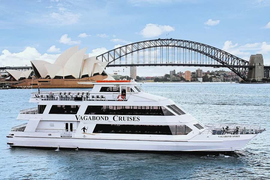 Sydney Harbour: 3-Hour Lunch Cruise with Live Music - Key highlights to know before you go