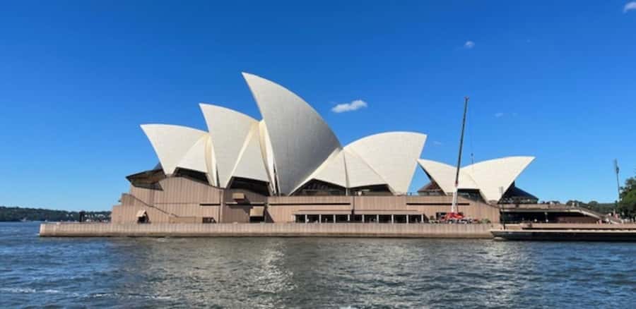 Sydney Harbour & Bondi: Morning Highlights with Breakfast - Key highlights you’ll care about