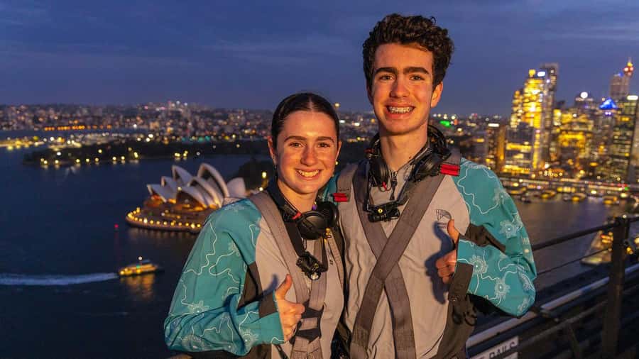Sydney Harbour BridgeClimb: Summit Twilight - My booking checklist to avoid last-minute stress