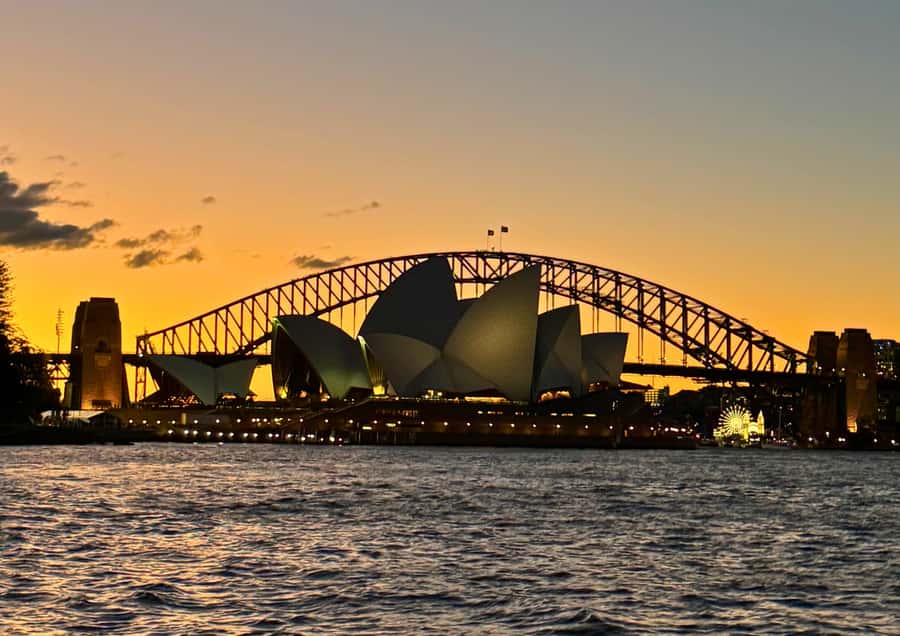 Sydney: Harbour Dinner Cruise with Buffet - Quick Hits: What Makes This Cruise Feel Right