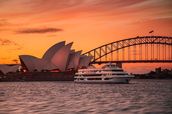 Sydney Harbour Gourmet Gold Dinner Cruise from Circular Quay - Price and value: what €171.48 really buys on the harbour