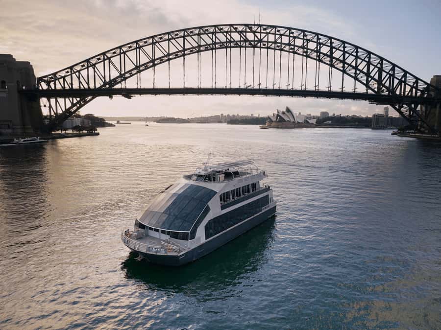 Sydney Harbour Lunch Cruise: 360° Glass Boat Views & Buffet - Your harbour route: what you’ll see and why the stops work