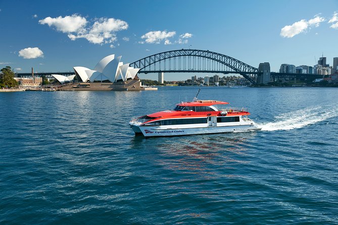 Sydney Harbour Sightseeing Cruise Experience - Getting better photos from a moving boat (without stress)