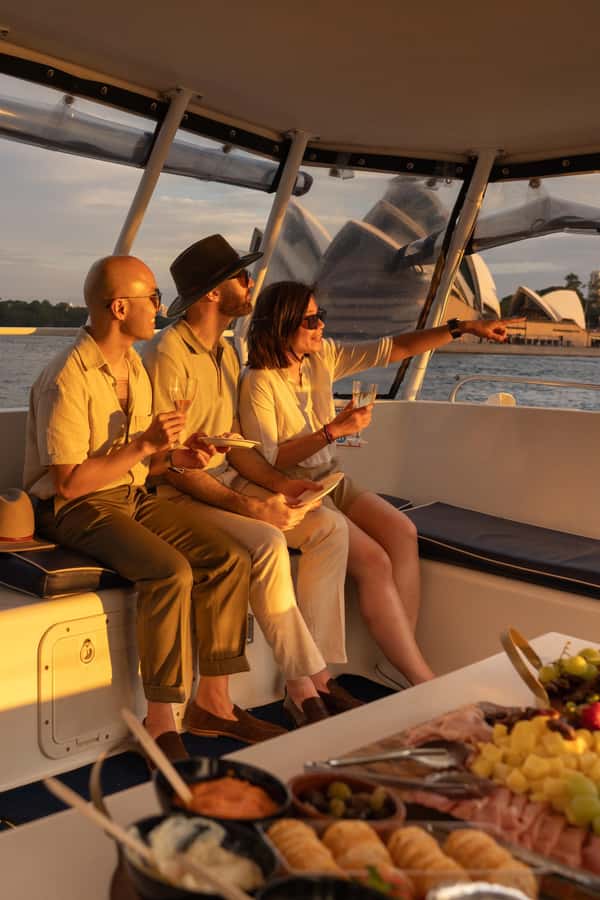 Sydney Harbour: Sunset Catamaran Cruise - What You’ll See: 360° Harbour Views That Make Sydney Feel Close