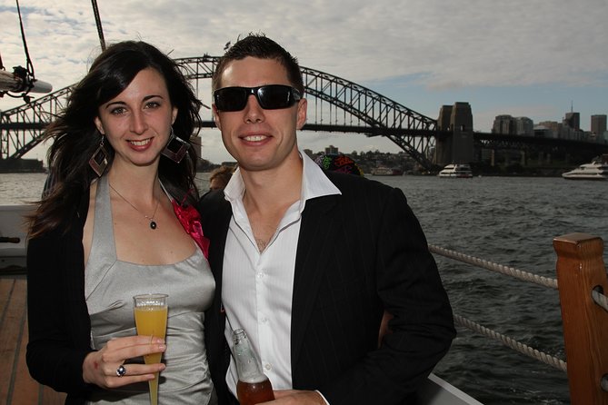 Sydney Harbour Tall Ship Wine & Canapes Evening Cruise - Food and drinks: canapés that behave like a meal