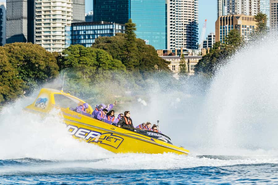 Sydney Harbour: Thunder Thrill Jet Boat Ride - Value for $41: is this worth the money in a city of expensive tours?