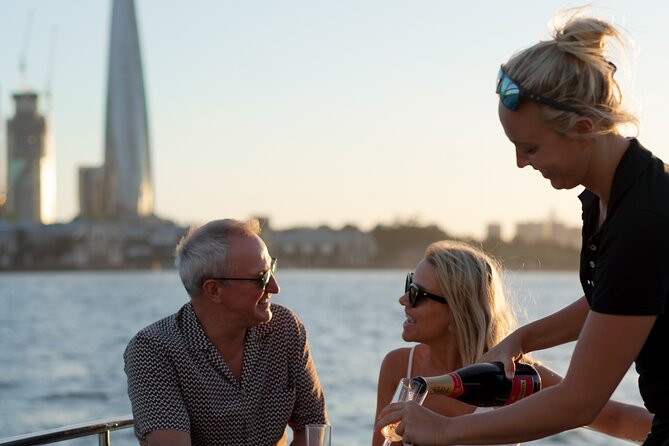 Sydney Harbour Twilight Cruise - Champagne at Sunset: Why Timing Makes It a Different Tour