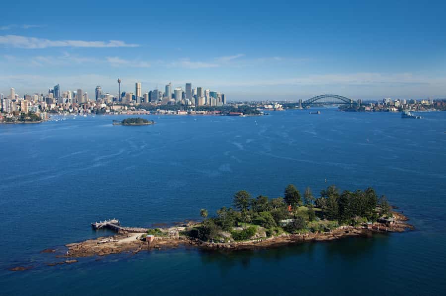 Sydney: Hop-on Hop-off Harbour Cruise with Commentary - Watsons Bay: seafood, views, and a great excuse to slow down