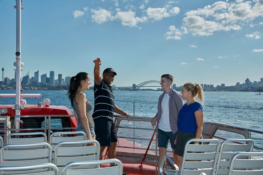 Sydney: Hop-on Hop-off Harbour Cruise with Commentary - Circular Quay: Opera House views and the Rocks precinct nearby