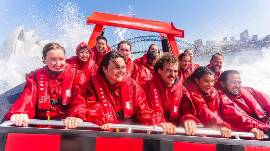 Sydney: Jet Boat Adventure Ride from Circular Quay - Who this jet boat ride suits best