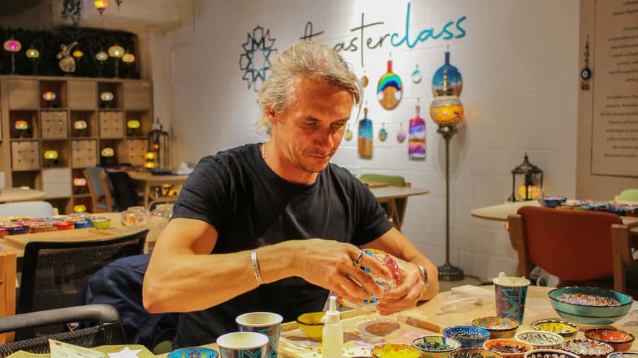 Sydney: Mosaic Art Classes - Turkish Lamp Workshop - Who should book this workshop, and who might think twice