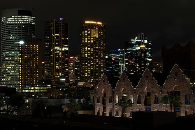Sydney Photography Course in the Historic Rocks Area - Small-group attention: why max 10 actually changes your results