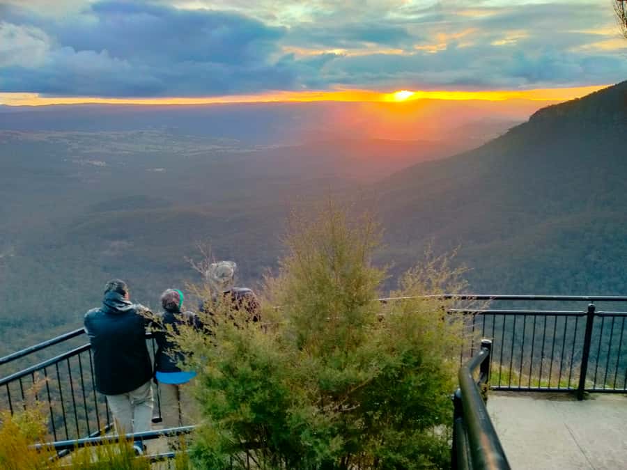 Sydney: Private Blue Mountains, Waterfalls, Walks & Meals - Waterfalls and Bushwalks: Best Views, Real Footpaths, and a Slower Return