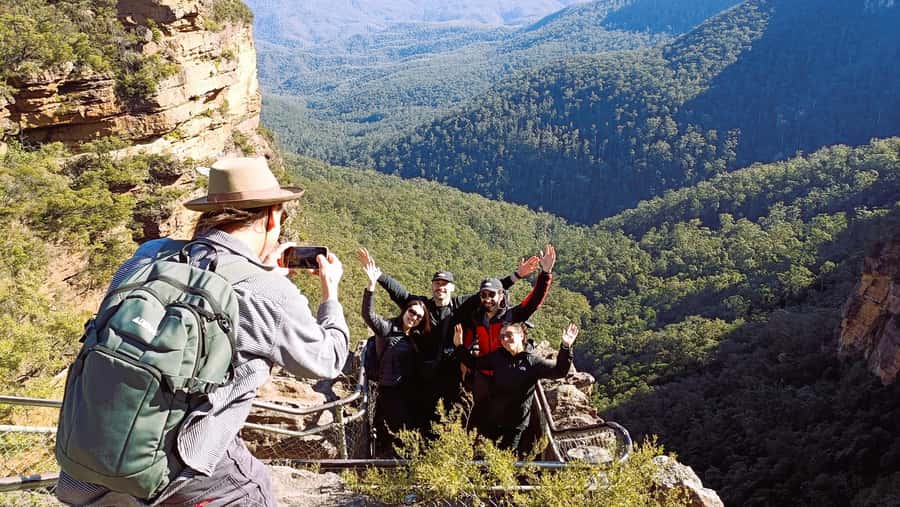 Sydney: Private Blue Mountains, Waterfalls, Walks & Meals - From Sydney Pickup to Calmsley Hill City Farm: a Gentle Start