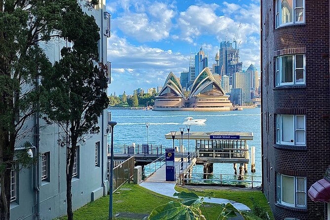 Sydney: PRIVATE City Highlights & Ocean Front Luxe Tour (4h) - Why a private luxe driver makes Sydney easier