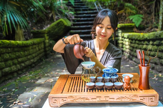 Sydney Private Food Walking Tour With Locals: The 10 Tastings - Your host: what personalization looks like in real life