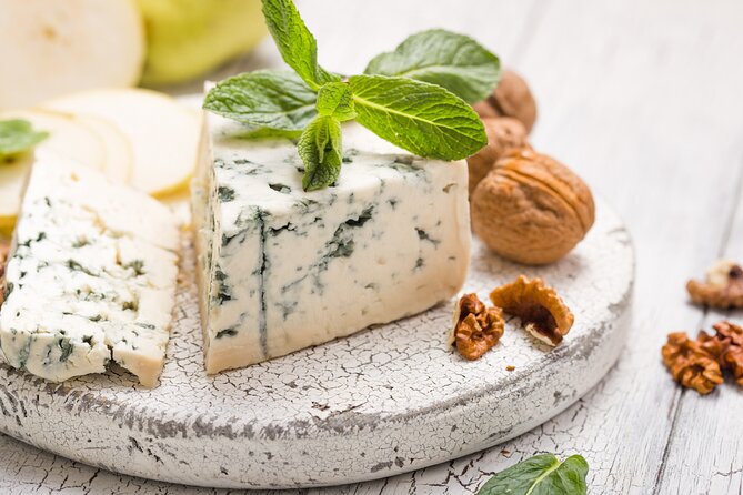 Sydney: PRIVATE Hunter Valley Wine Tasting Luxe Tour (10h) - The countryside context: Hawkesbury River, Cessnock, and eucalyptus routes