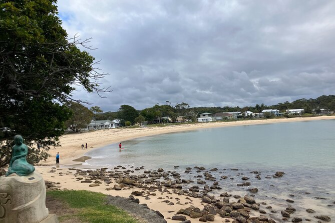 Sydney Private Tour Inc The Royal National Park and Symbio Zoo - Wattamolla Beach: Lagoon Waterfall Views (and Summer Crowds)
