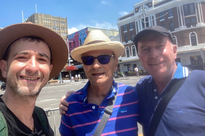 Sydney Queer Walking Tour - Guides, Storytelling Style, and Why This Tour Keeps Your Attention