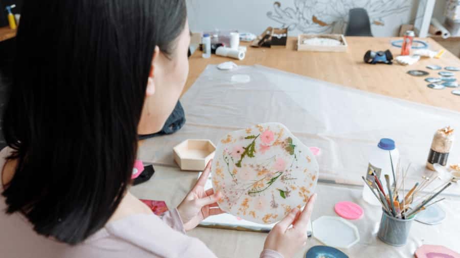 Sydney: Resin Art Classes - Cheeseboards & Coasters - What You Make in the Class: Coasters, Cheeseboards, and More