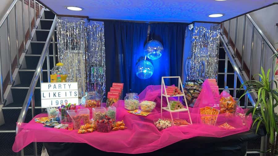 Sydney: Retro Party Cruise in Sydney Harbour with Snacks - Why this retro party cruise feels like the right kind of Sydney night