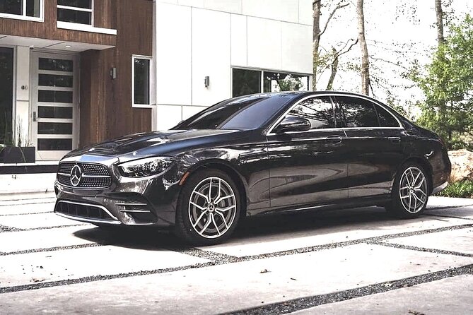 Sydney's Best Airport Arrival Transfers - Airport to CBD - Price and value: is $88.97 per group worth it?