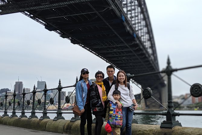 Sydney Secrets and Bondi Beach 4 HOUR AFTERNOON PRIVATE TOUR - Bronte and Tamarama-area lookouts plus the glamour factor