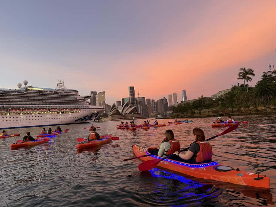 Sydney: Sunrise Kayak, Opera House & Under Harbour Bridge - Safety briefing and kayak set-up that helps first-timers feel in control